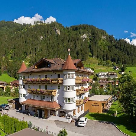 Hotel Bergzeit Grossarl Eksteriør bilde
